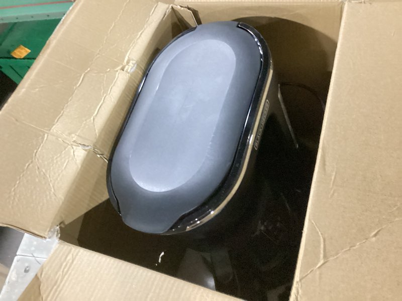 Condition photo showing Good Condition for BLACK+DECKER Split Brew 12-Cup Digital Coffee Maker, CM0122, Iced or Hot Coffee, Programmable, Quick Touch, 4-Hour Keep Warm Black Cold & Hot Brew