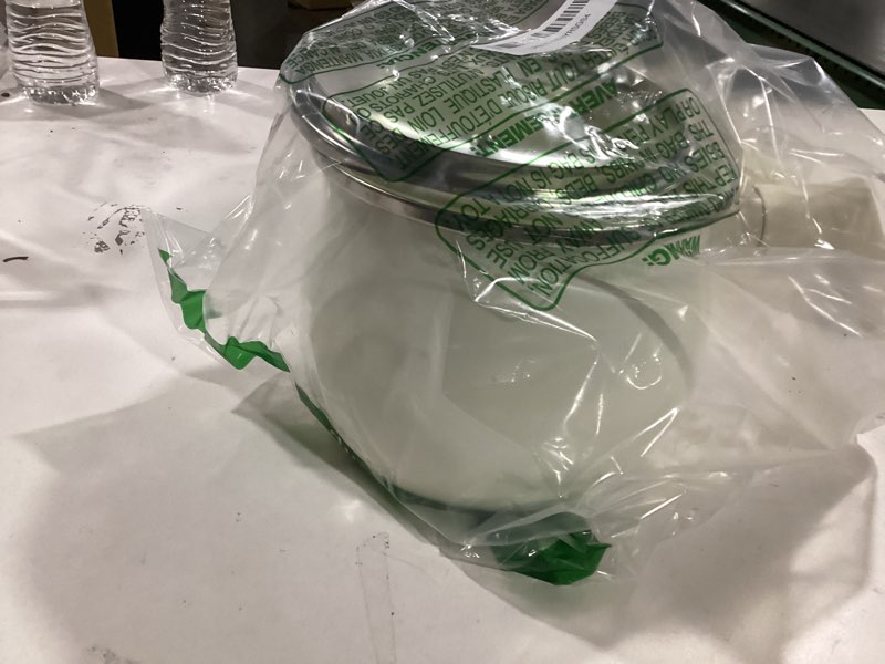 Nagpew Milk Pot, 2 Quart Sauce Pan with Lid Handle, Non-stick Butter Warmer for Soup, Noodles, Dishw