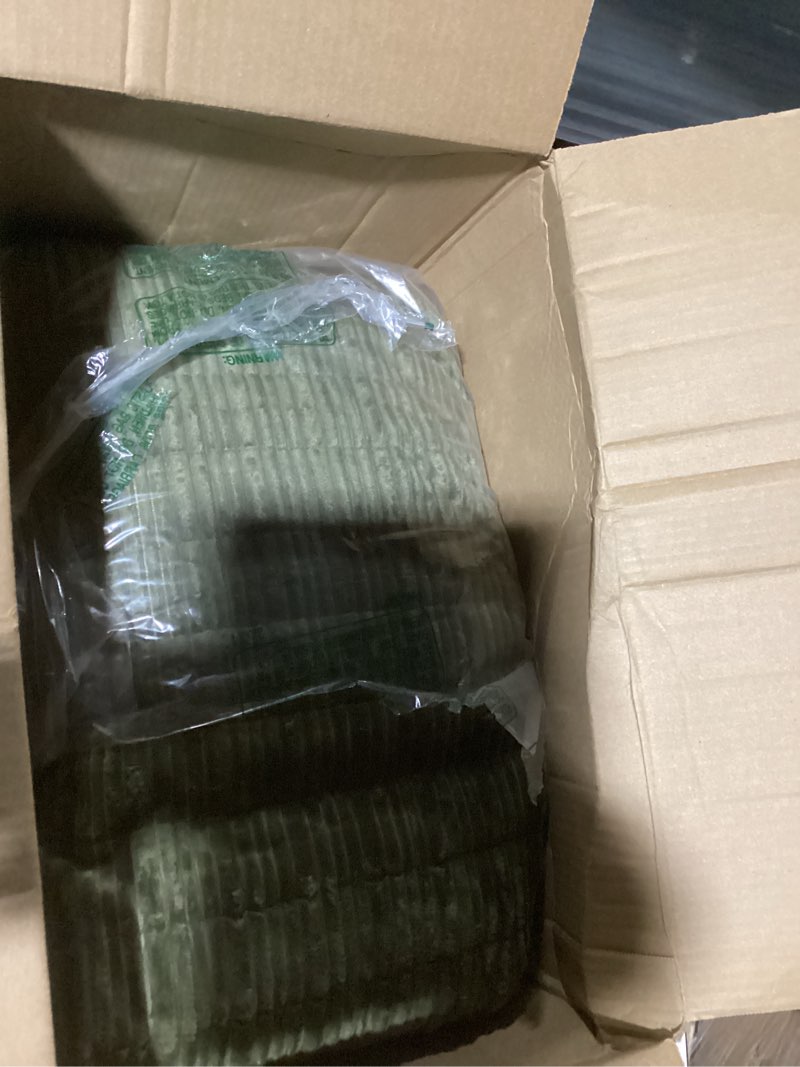 Condition photo showing Good Condition for Wonderful Luxury Velvet Quilt - Striped Channel Stitch Dark Green Quilt King, Soft Corduroy Lightweight Comforter, Pet-Friendly, Tear-Resistant, Bedspread Coverlet Bedding Set for All Season,106"x94" Horizontal-dark Green King (106"x94")