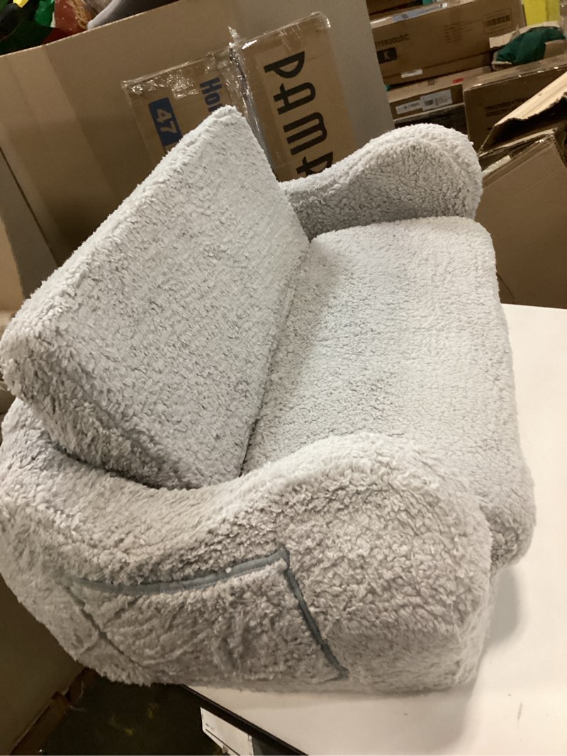 Condition photo showing Good Condition for Kids Sofa, 2-in-1 Flip-Out Foam Couch, Soft Play Lounge Chair for Toddlers and Children, Extra Wide, Grey Grey Large