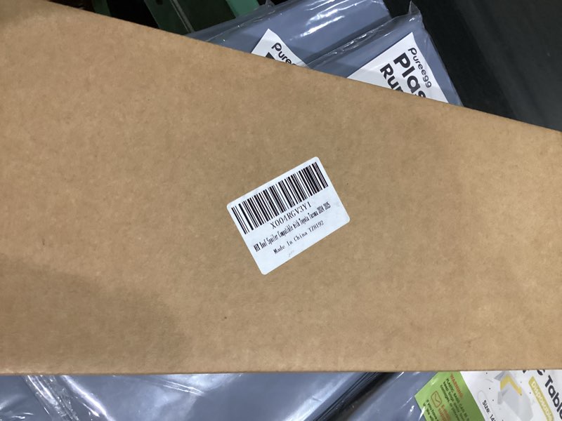 Condition photo showing Good Condition for Rear Roof Protector Fit for Toyota Tacoma 2024 2025 2026 Accessories TPE Offroad Roof Spoiler Fit for Toyota Tacoma 2026 2025 2024 Car Exterior Accessory Truck Cab Spoiler Wing Mat
