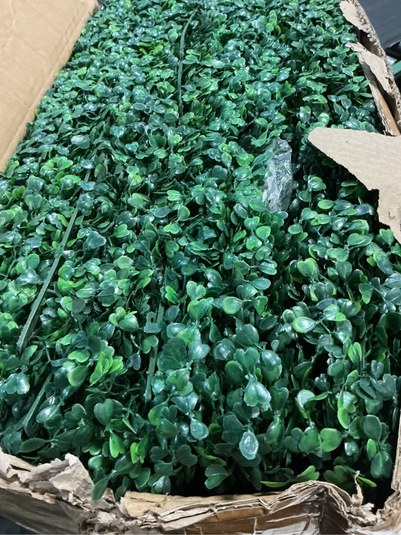 Condition photo showing Good Condition for 24pcs boxwood panels, 20"x20" grass wall panel, boxwood hedge wall panels, grass wall backdrop, uv protected privacy hedge screen for indoor, garden, fence, backyard and outdoor wedding decor