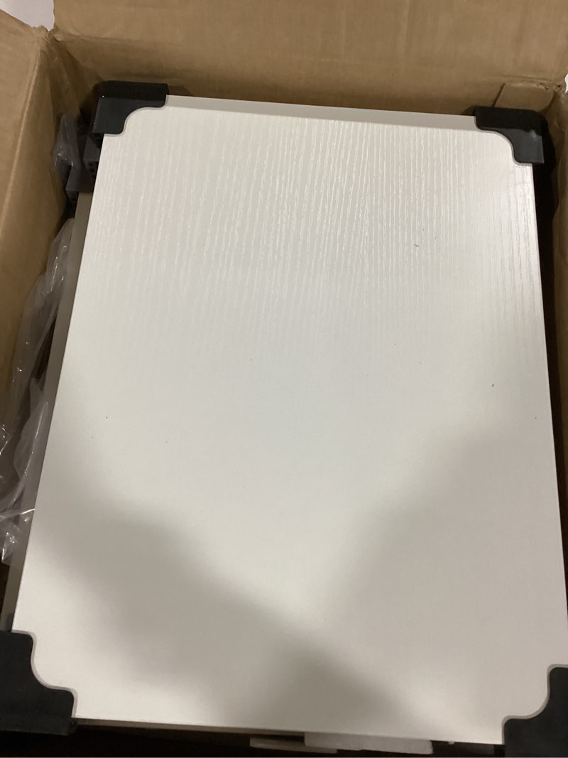 https://lotting-media.assets.bidfta.com/lotting_c73605f3-3224-4411-97b9-9be417251d10