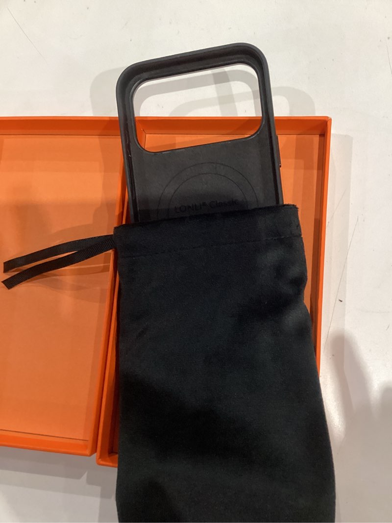 Condition photo showing Good Condition for lonli classic | gold-rated leather - european genuine vele leather case for iphone 17 pro max - [built-in camera control and compatible with magsafe] - black black iphone 17 pro max