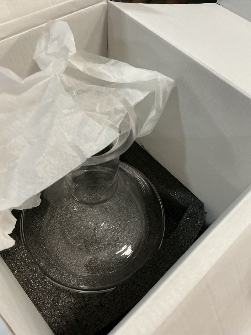 Condition photo showing Good Condition for RBT Decanter with Wood Coaster and Micro-Perforated Aerator,Clear