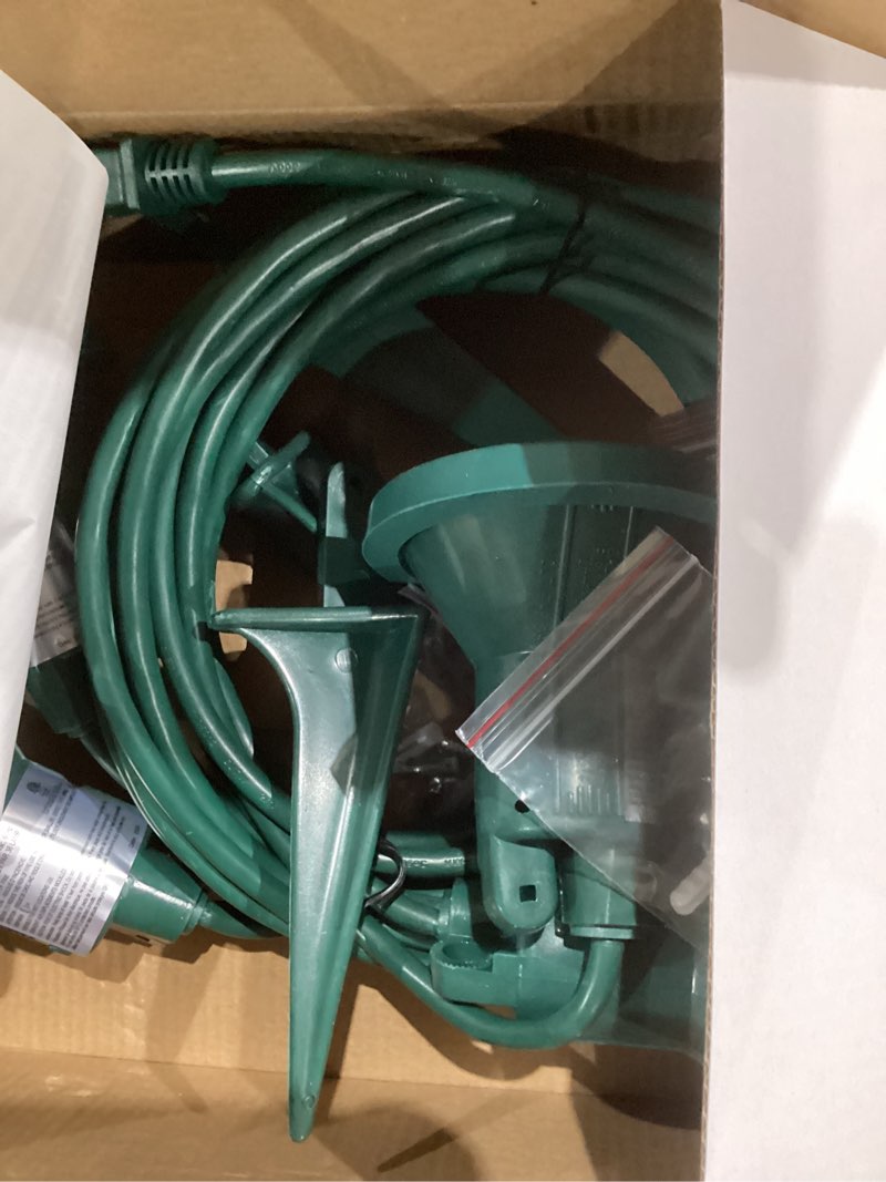 Condition photo showing Good Condition for SURAIELEC 4-Socket Flood Light Holder, Outdoor Spotlight with Evenly Spaced 4 Sockets (NOT 4 Individual Lights), Waterproof Stake Light for Yard, Holiday Decoration, Fit PAR38 Bulbs, 24 FT, ETL Listed Ground Mount