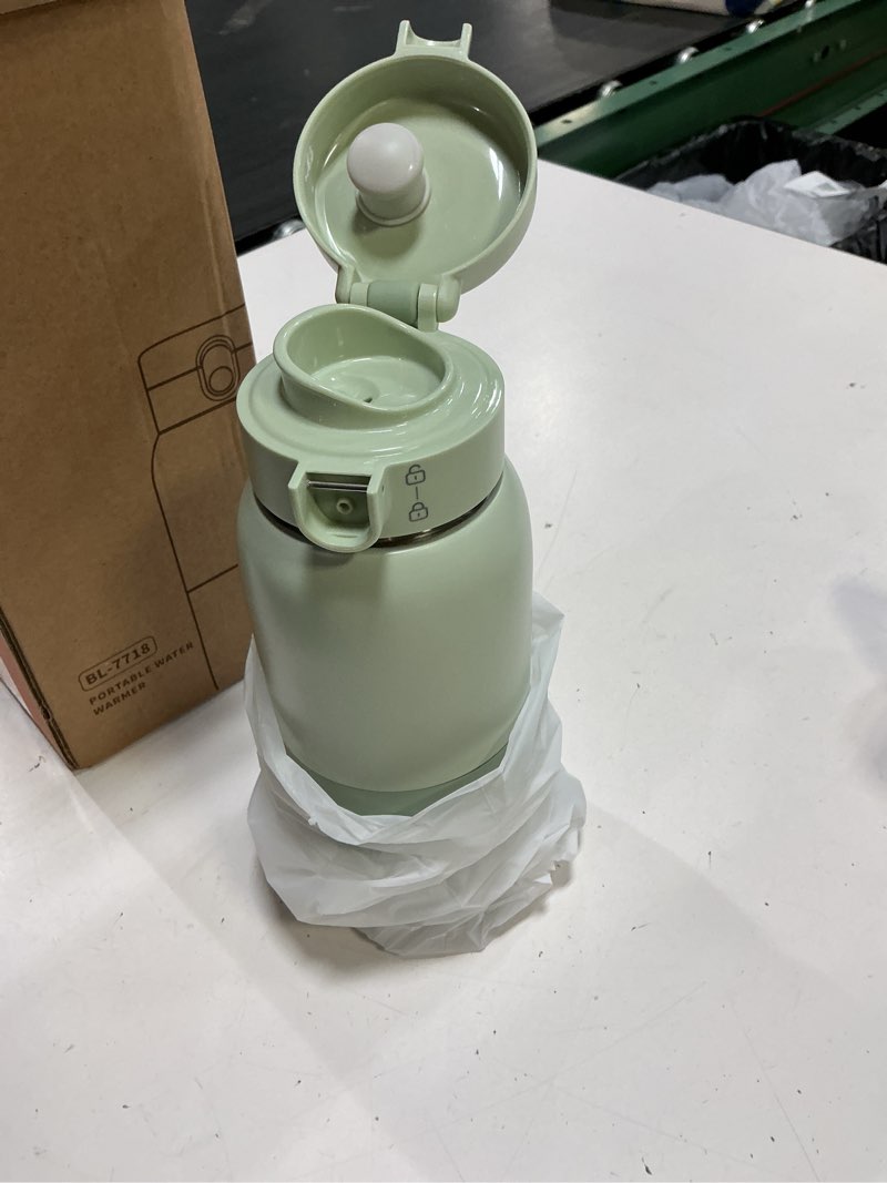 Condition photo showing Good Condition for bololo portable bottle warmer for travel, super fast charging, instant breastmilk, formula, water, milk warmer with 10 ounces big capacity, baby flask for vehicle,car,airplane journey