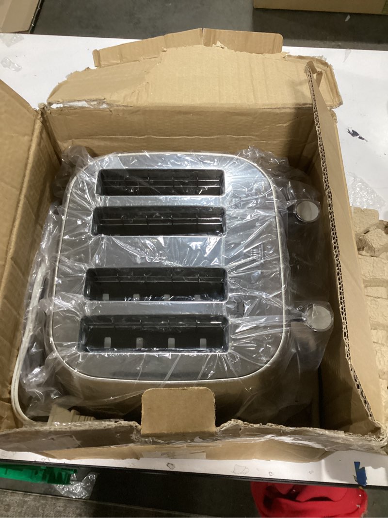 Condition photo showing Good Condition for Amazon Basics 4 Slice Toaster, 6 Browning Settings, Removable Crumb Tray, Bagel and Defrost Function, Cancel Button, 1600W, Black Black 4 Slice Toaster