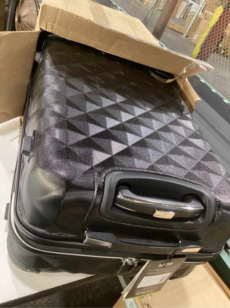 Condition photo showing Good Condition for kenneth cole reaction diamond tower collection lightweight hardside expandable 8-wheel spinner travel luggage, black, 24-inch checked 24-inch checked black