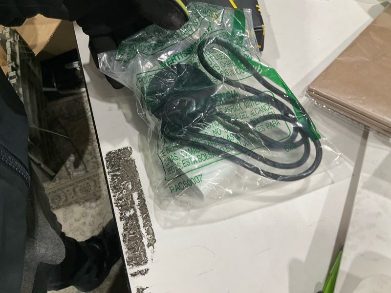 Condition photo showing Good Condition for Wireless Charger 3?in?1 Charging Station, 15W Fast Wireless Charging Dock, Qi Certified Multi?Device