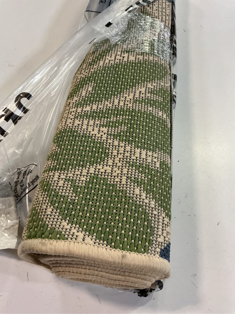 Condition photo showing Good Condition for jonathan y floral textured weave indoor outdoor runner rug 2x8 navy/green, zinnia modern for backyard, patio, porch, easy-cleaning, high traffic, pet-friendly, non-shedding (smb110b-28)
