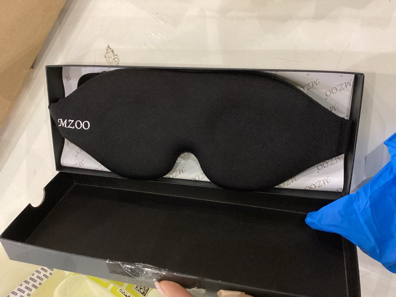 Condition photo showing Good Condition for MZOO Luxury Sleep Eye Mask for Side Sleeper Men Women, Zero Eye Pressure 3D Sleeping Mask, Light Blocking Patented Design Night Blindfold, Soft Eye Shade Cover for Travel, Black