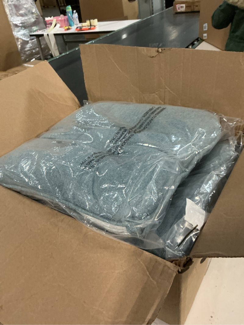 Condition photo showing Good Condition for BETU Chair Cushions for Dining Chairs Set of 4,3.5" Thick Kitchen Table Chair Pads with Ties,Non Slip Backing and Covers, Seat Cushion for Dining Room,Bar,Patio Chairs,16"X16"X3.5",Smoky Blue Smoky Blue 16"x16"x3.5" (4 Pack)