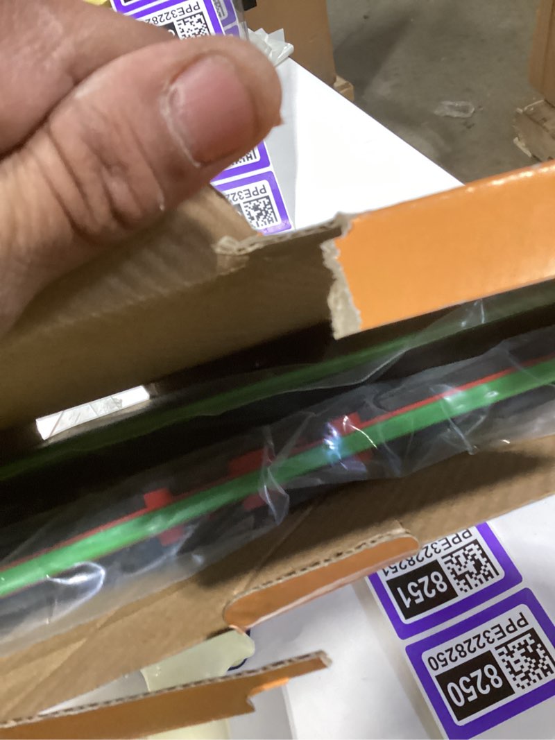 Condition photo showing New/Like New for AUTOBOO 26"+20" Windshield Wipers with 12" Rear Wiper Blade Replacement for Toyota Highlander 2019 2018 2017 2016 2015 2014 2013 2012-2008 Lexus GX460 2021-2011-Original Factory Quality (Pack of 3) 26"+20"+12"