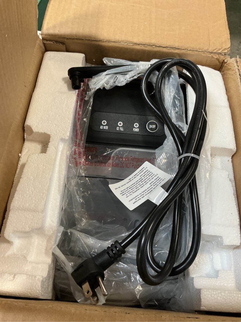 https://lotting-media.assets.bidfta.com/lotting_c789fd08-a6a4-413e-a549-109b91f497bf