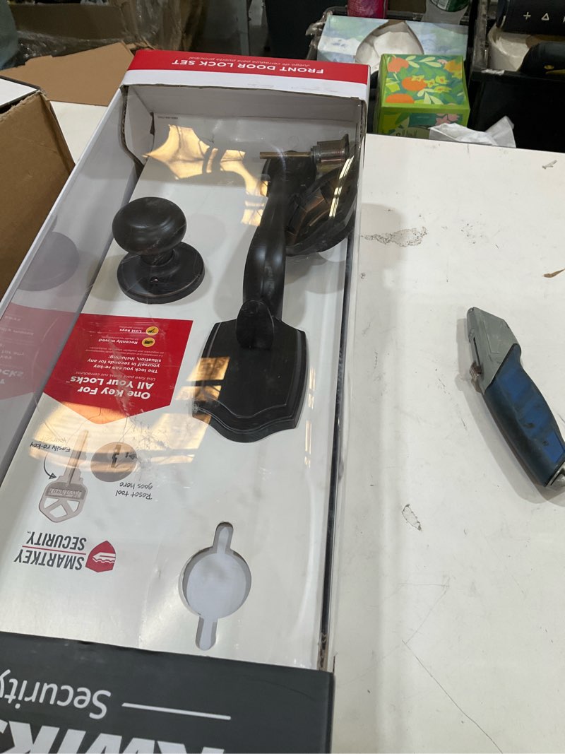 Condition photo showing Good Condition for kwikset smartkey belleview venetian bronze handleset right or left handed