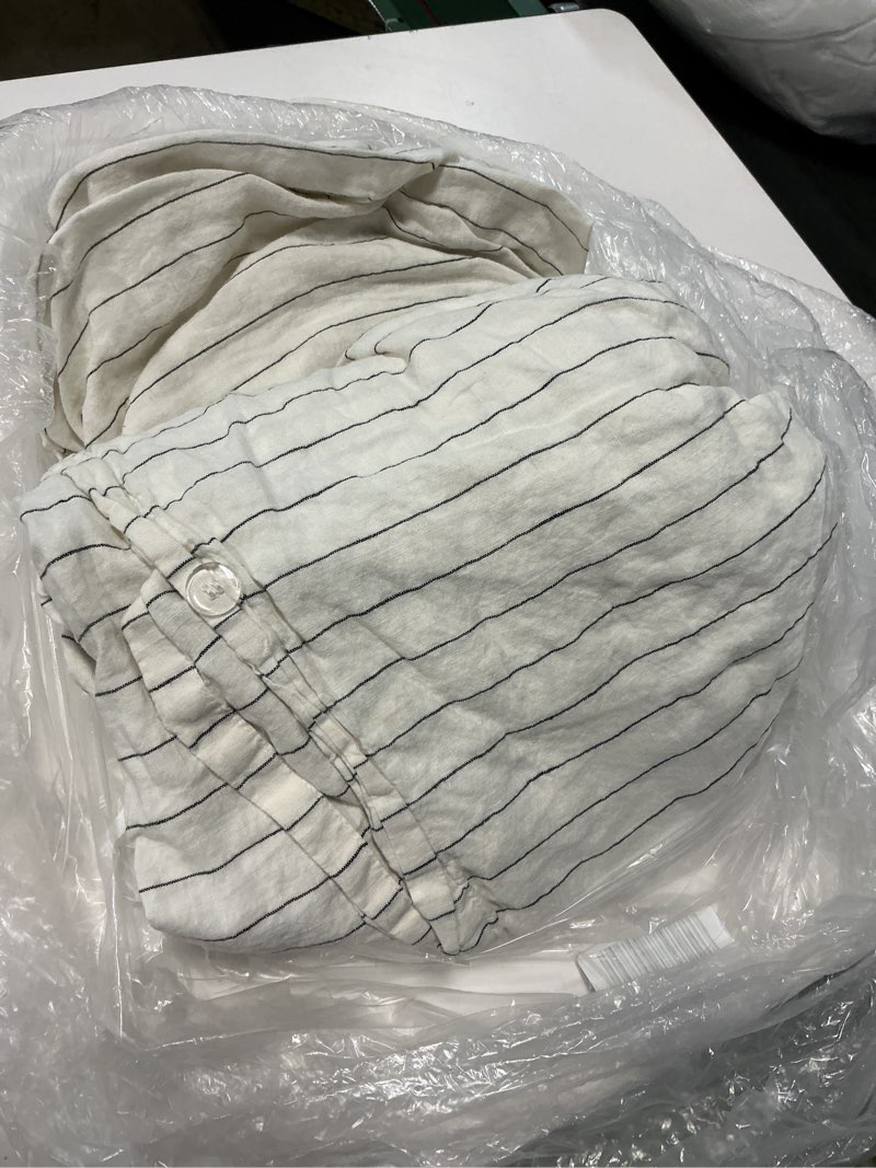 Condition photo showing As Is for european linen stripe duvet cover, king/cal king, pencil stripe