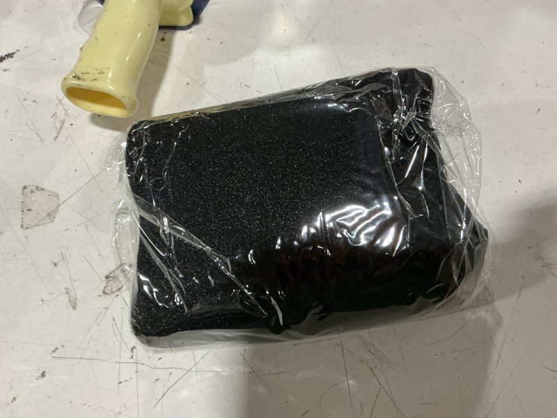 Condition photo showing New/Like New for neo g easy-fit shoulder support - one size