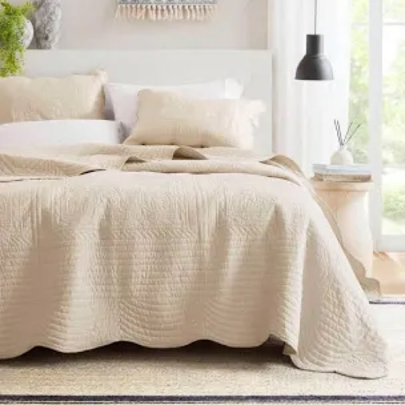 xl king quilt set – 108\"x98\" soft washed 3-layer lightweight bedspread with multi-lock quilting, min