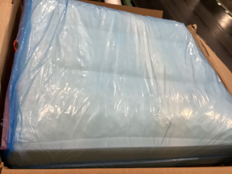 Condition photo showing Good Condition for foamyfoam high density 6 inch thick, 24 inch wide, 24 inch long upholstery foam, cushion replacement 6" x 24" x 24" (1 pack)
