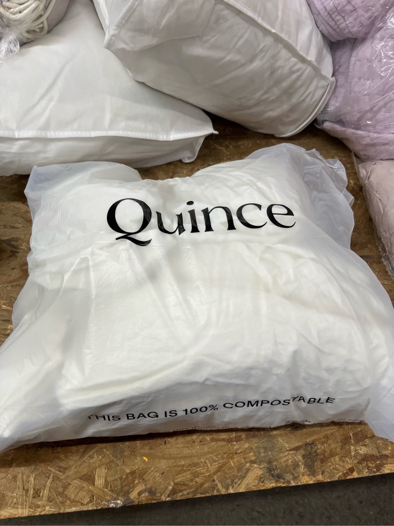 Condition photo showing Good Condition for european linen sheet set, queen, white