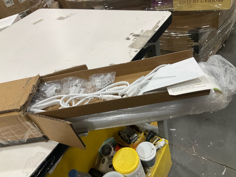 Condition photo showing Good Condition for Pak 4FT LED Shop Lights, 2300LM 6500K Cool White, 20W Energy Efficient Linkable Ceiling and Under Cabinet Lighting, T5 Integrated Utility Fixture for Garage, Workshop, Basement, FCC Certified, 4 Pack White 4FT 6500K-4 Pack