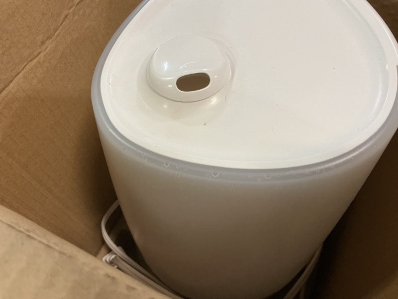 Condition photo showing As Is for Vicks Filter Free Plus Cool Mist Ultrasonic Humidifier - 1.2gal