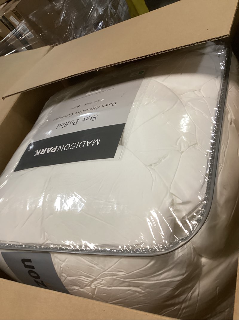 Condition photo showing Good Condition for Madison Park King Comforter, Overfilled High Desity Down Alternative Fill Winter, 3D Puff Jump Tack Quilted Microfiber Fluffy Comforter, Corner Loops, Stay Puffed, King/Cal King, White King/Cal King White
