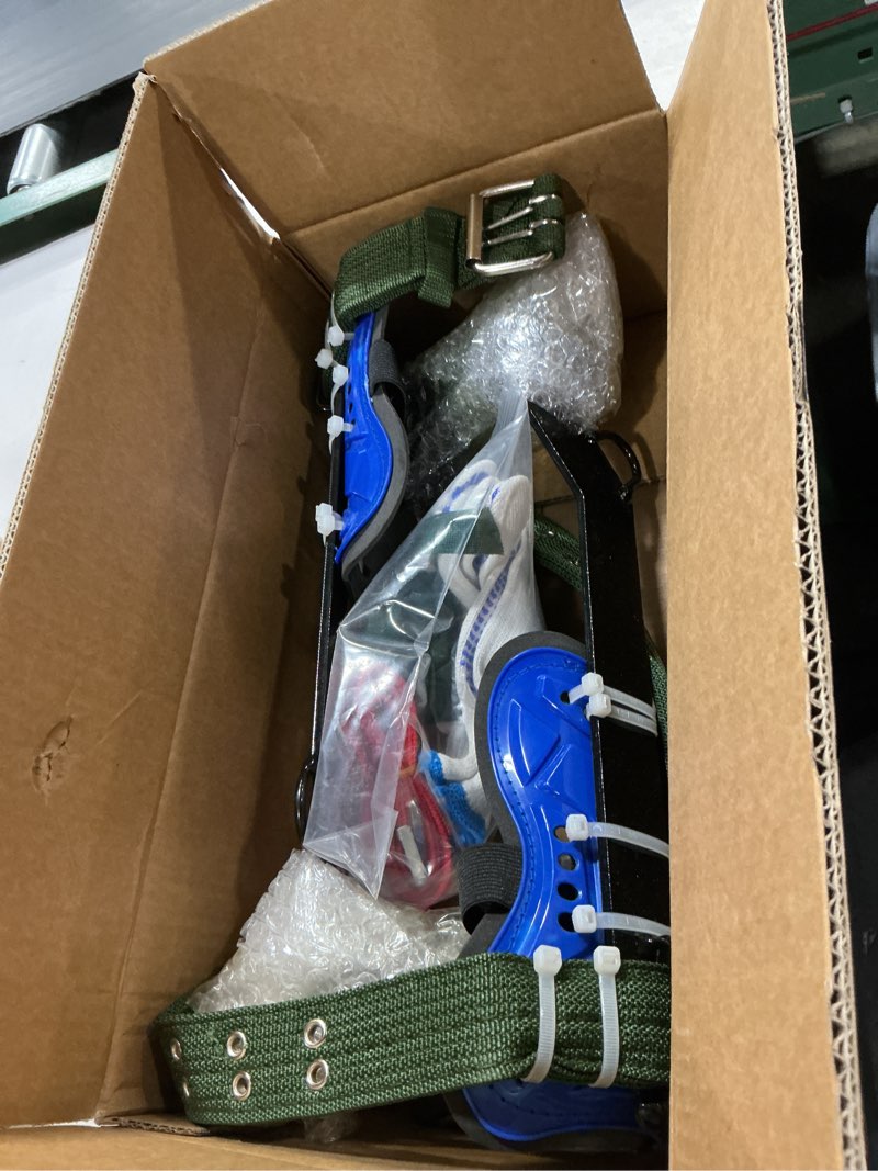 Condition photo showing New/Like New for litong 2 pack tree climbing gears, adjustable stainless steel spikes with harness belt, non-slip pedal for picking fruit, outdoor sports (unisex)