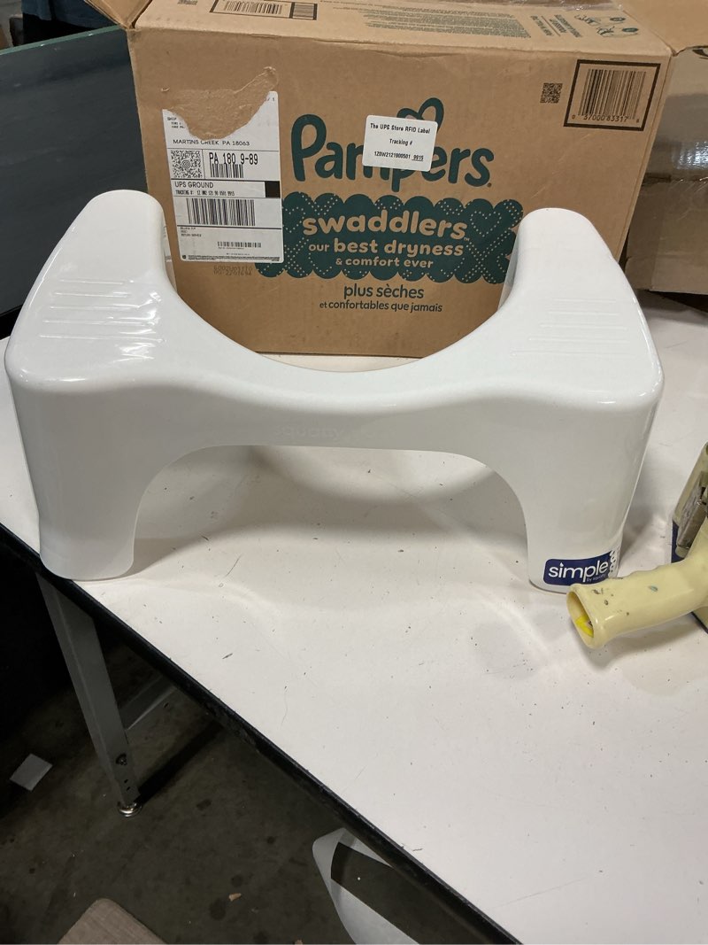 Condition photo showing Good Condition for Squatty Potty Simple Curve Bathroom Toilet Stool 7" White