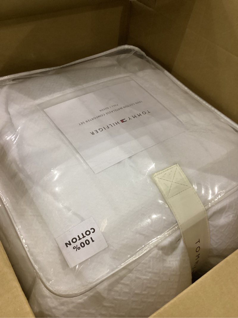 Condition photo showing Good Condition for Tommy Hilfiger - Comforter Set, Luxuriously Soft Cotton Matelassé Bedding with Matching Shams, Textured Design (Monogram White, Full/Queen) Full/Queen Monogram Matelassé White