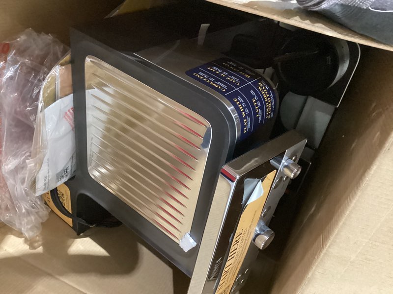 Condition photo showing Good Condition for ninja luxe café premier 3-in-1 espresso machine, drip coffee, & rapid cold brew | built-in coffee grinder, hands-free milk frother, assisted tamper for cappuccinos & lattes | stainless steel | es601 luxe cafe stainless steel
