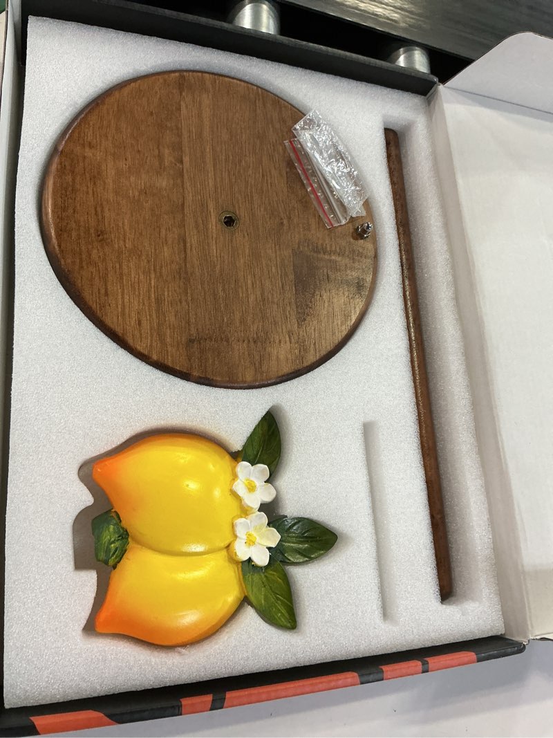 Condition photo showing Good Condition for lemon paper towel holder, yellow lemon kitchen decor for countertop, gifts for women, wooden stand with 3d resin fruit accent, non-slip base, fits standard & jumbo rolls