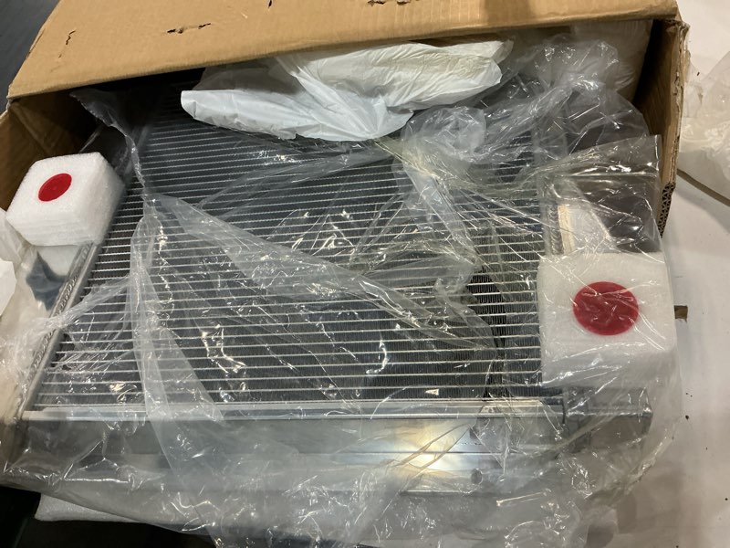 Condition photo showing Good Condition for 3 rows core aluminum radiator 1959-1971 for jeep cj3 cj5 cj6 dj5 dj6 1955 willys all aluminum radiador for jeep radiators 1960 1961 962 1963 1964 1965 1966 1967 1968 1969 1970