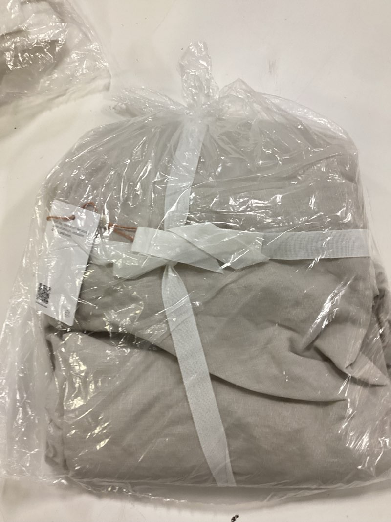 Condition photo showing New/Like New for european linen fitted sheet set, twin, sand