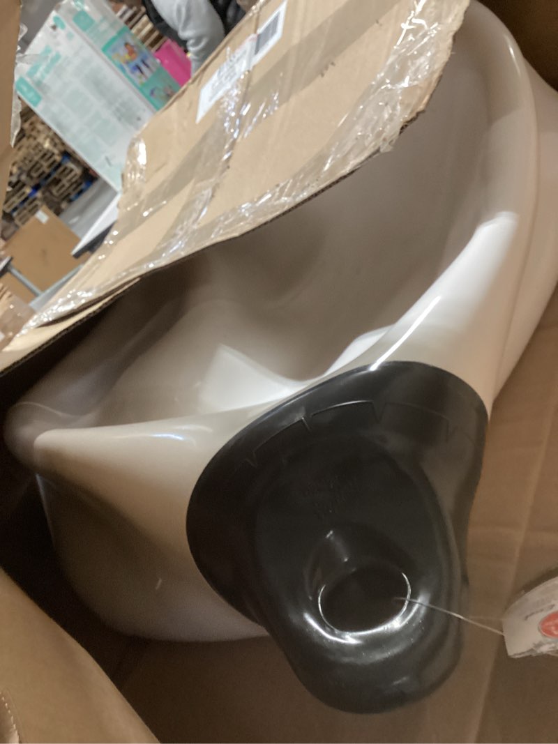 Condition photo showing Good Condition for taylor made tuff end buoy, white (18") – flexible, strong, marine-grade vinyl buoy for 25-40 foot boats – easy-to-use, trivalve™ inflates with standard ball pump – 2020108082 color - white 18" diameter