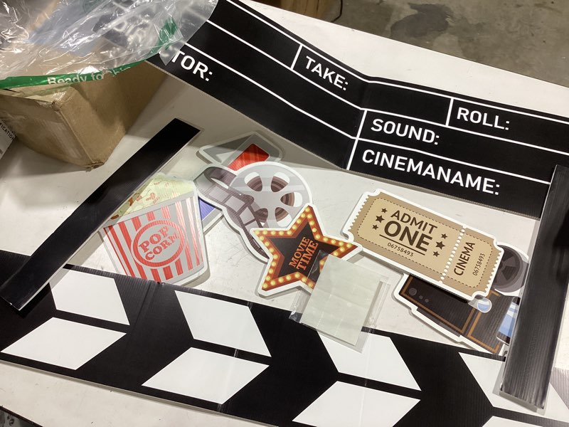 Condition photo showing Good Condition for large 32 x 24 inch movie night photo booth props corrugated plastic movie theater picture selfie frame cinema photo frame selfie props accessories for family holiday birthday baby shower party supply
