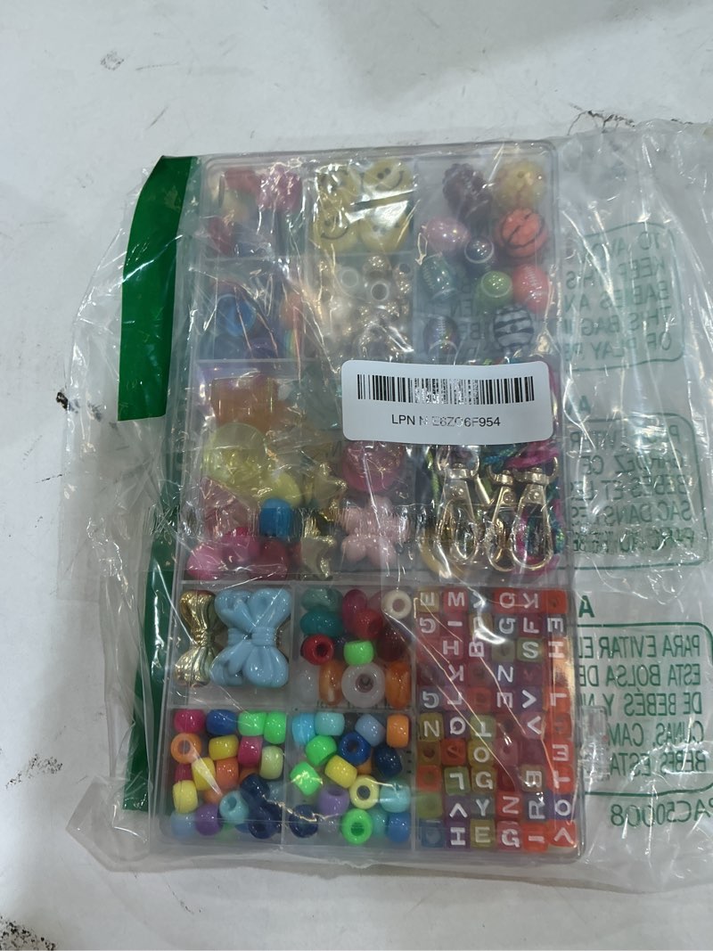 Condition photo showing New/Like New for 421 pcs diy beaded keychain making kit, bag charm craft supplies – acrylic alphabet bag beads, heart star flower shapes, make handmade gifts for friends family, create zipper pulls, making kit gifts
