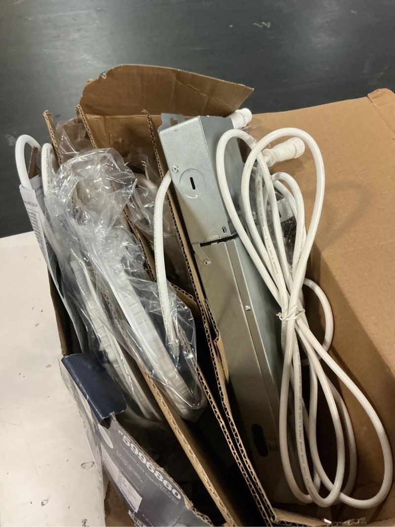 Condition photo showing As Is for utilitech easy link white 6-in 850 -lumens switchable white round dimmable led canless