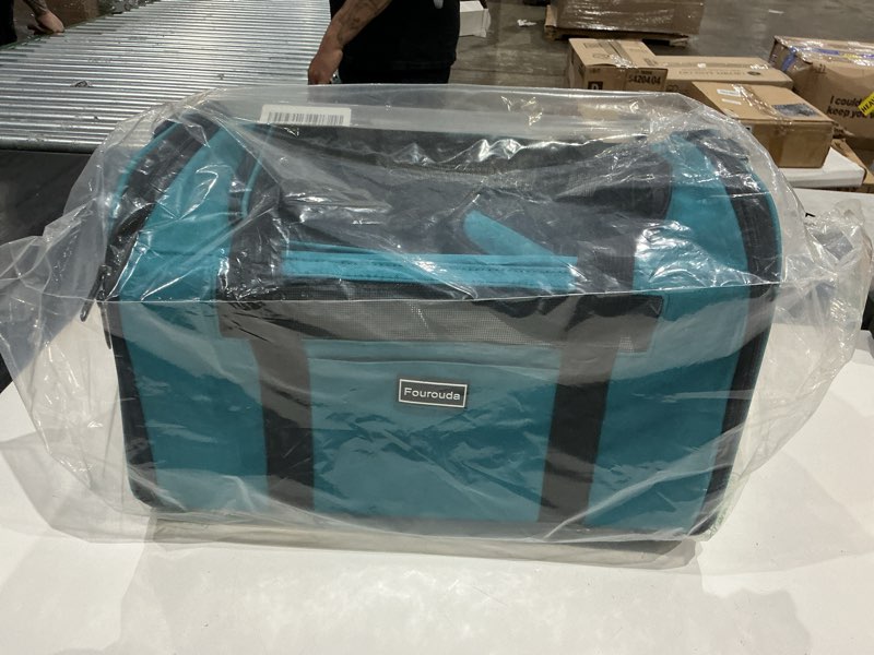Condition photo showing Good Condition for fourouda cat travel carrier - foldable dog carrier bag, soft-sided