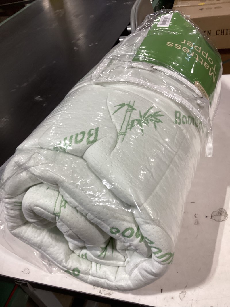 Condition photo showing Good Condition for ultra soft king size mattress topper - viscose made from bamboo pillow top mattress pad for back pain relief - naturally cooling for hot sleepers, green green king