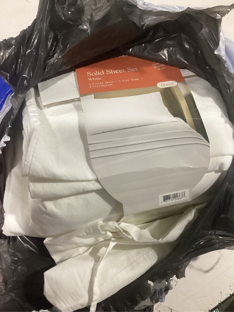 Condition photo showing New/Like New for beautiful solid 4-piece 100% cotton washed percale white sheet set, queen by drew barrymore