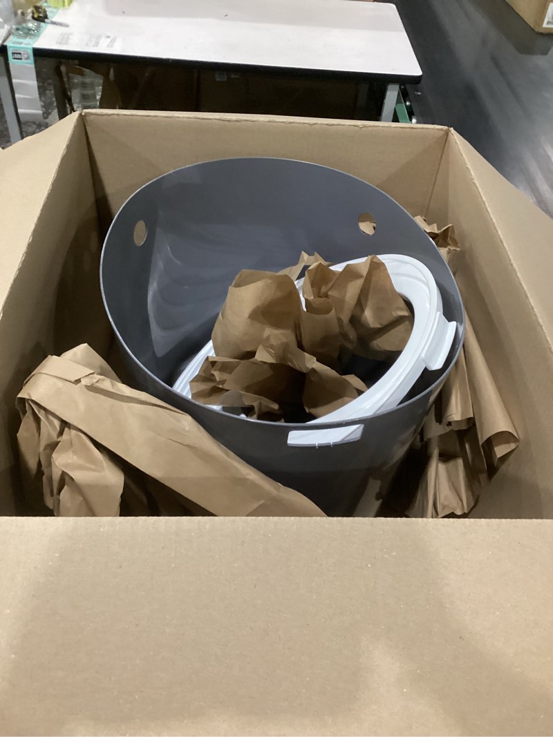 Condition photo showing Good Condition for iris usa cat litter box, large top entry with litter catching lid and scoop, dog proof, cat box enclosure, dark gray/white top entry white/gray