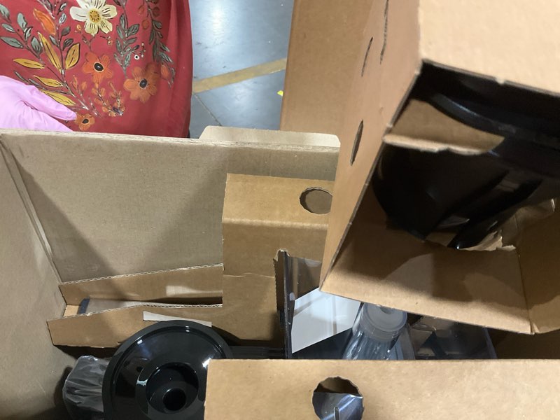 Condition photo showing Good Condition for Technivorm 59691 KB Coffee Brewer, 40 oz, Brushed silver , 6.5"D x 12.75"W x 14"H Brushed silver Coffee Brewer