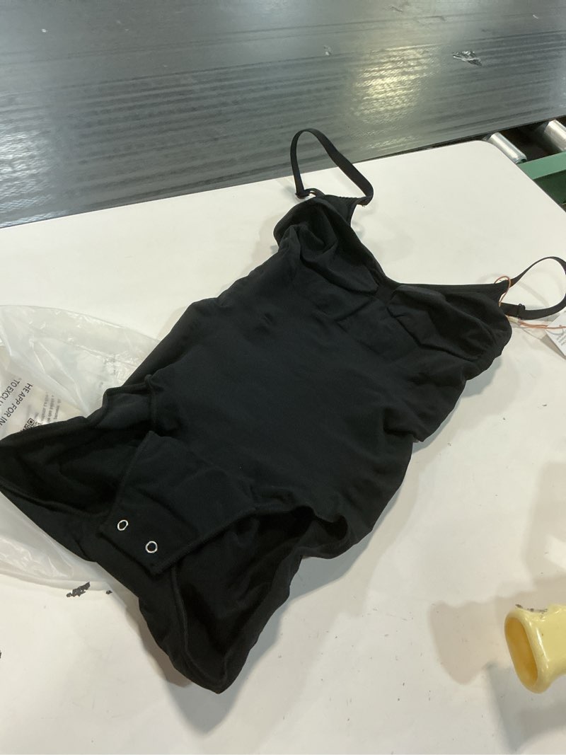 Condition photo showing Good Condition for skims seamless sculpt brief bodysuit in onyx ( size l 