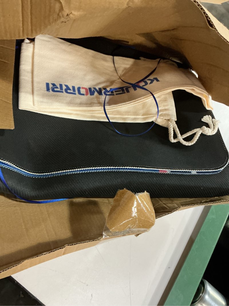 Condition photo showing Good Condition for Blue and Pink Mahjong Mat for Table,32.6 * 32.6 Inch American Mahjong Mat,0.11 Inch Thick Neoprene Material, Anti Slip and Silent?Waterproof for Mahjong/Poker/Board Games/Card Games/Dominoes,Pink Blue