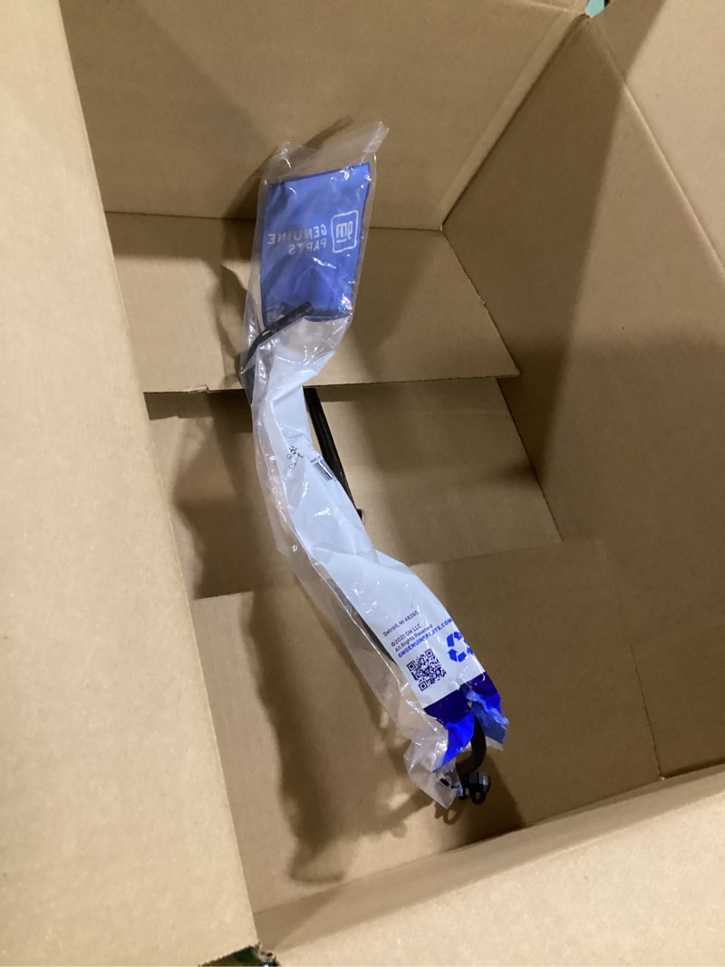 GM Genuine Parts 55579102 Throttle Body Heater Outlet Pipe