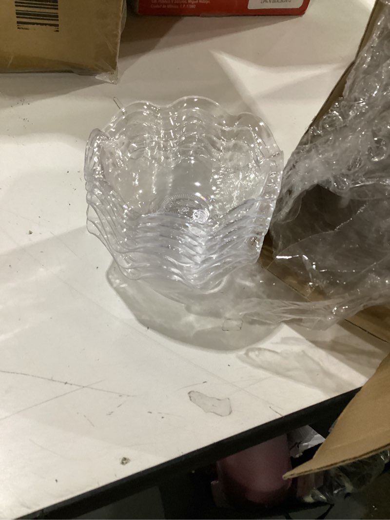 Condition photo showing New/Like New for 100pcs 6oz Small Plastic Dessert Bowls Ice Cream Bowls Reusable Flower Shaped Party Serving Elegant Buffet Serving Cups for Nuts, Salad, Fruit, Snacks and Yogurt (Clear) 100 Clear