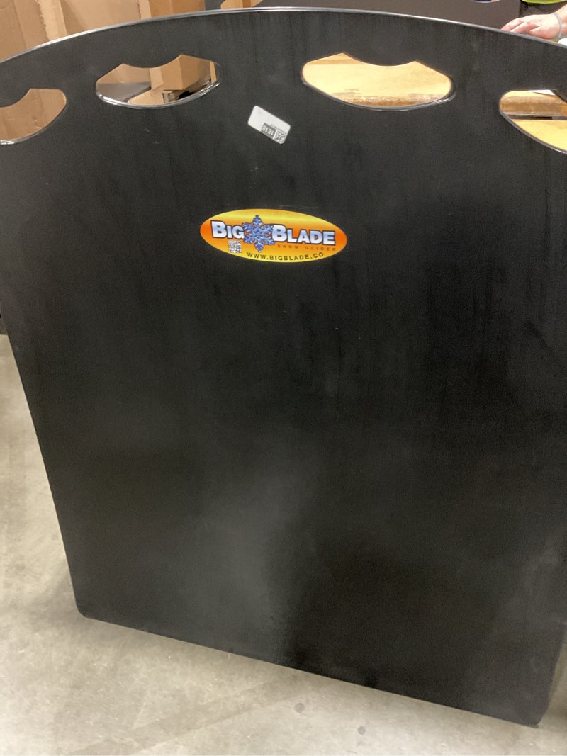 Condition photo showing New/Like New for bigblade lightweight easy to use snow removal and ice scraper tool (48 x 40 in)