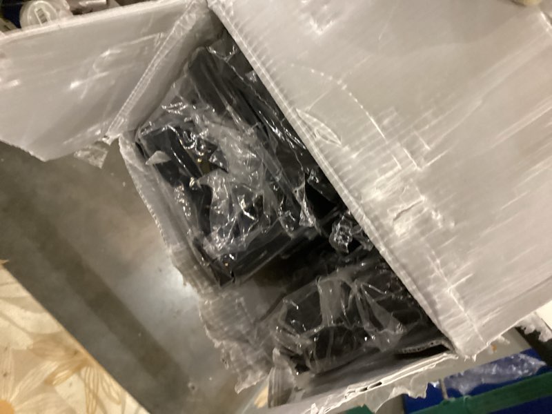 https://lotting-media.assets.bidfta.com/lotting_c86c4690-8727-4d51-aac5-009e221e5741